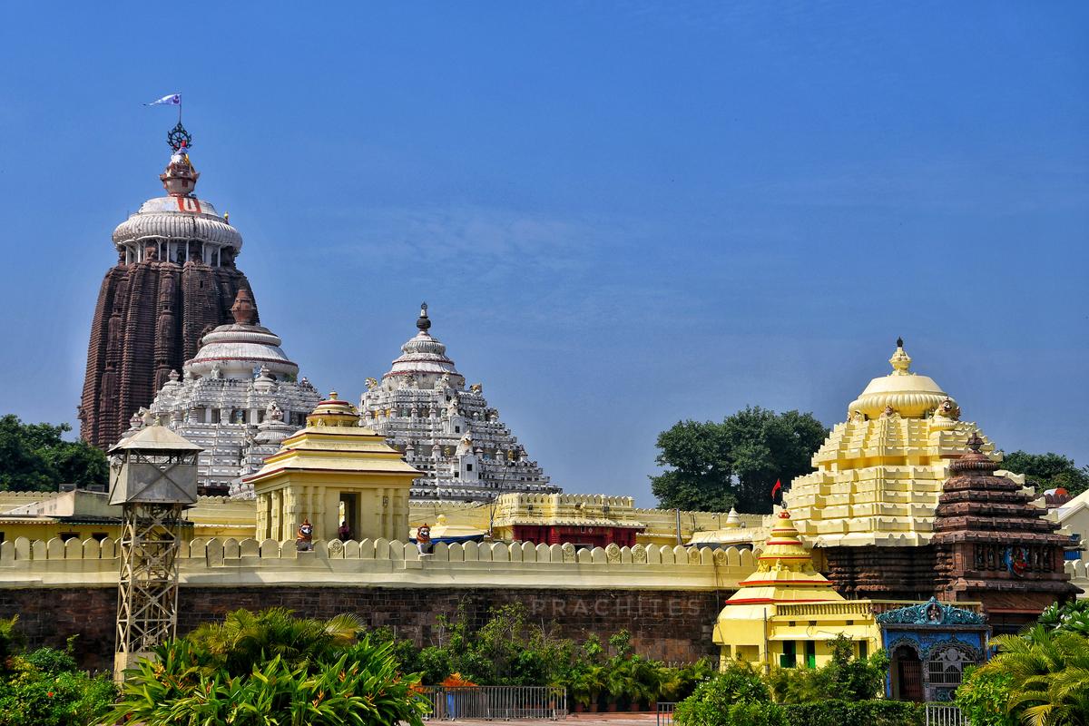 Jagannath Puri + Konark + Chilika Yatra — Premium 5 Days
