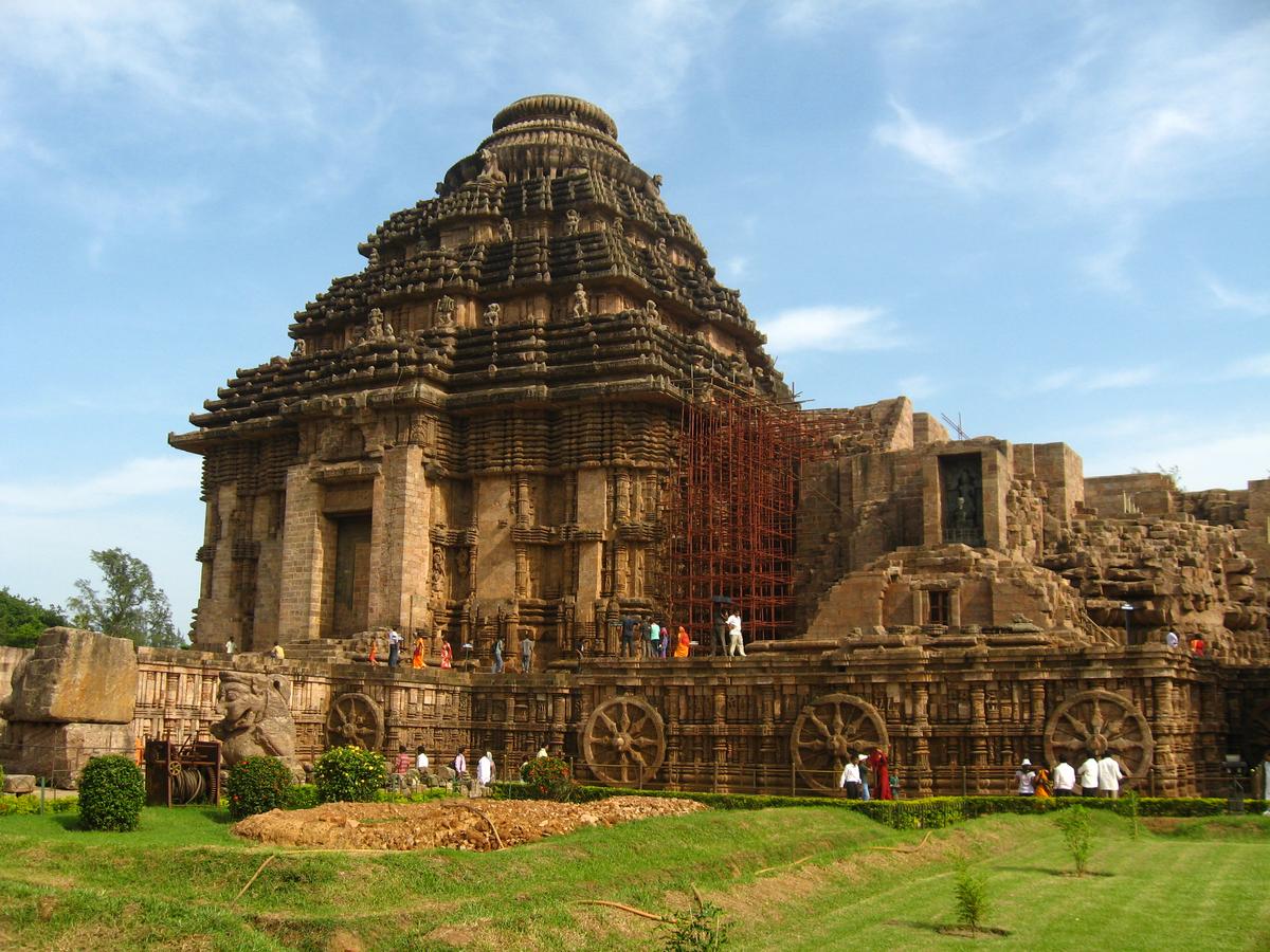 Jagannath Puri + Konark Yatra — 4 Days