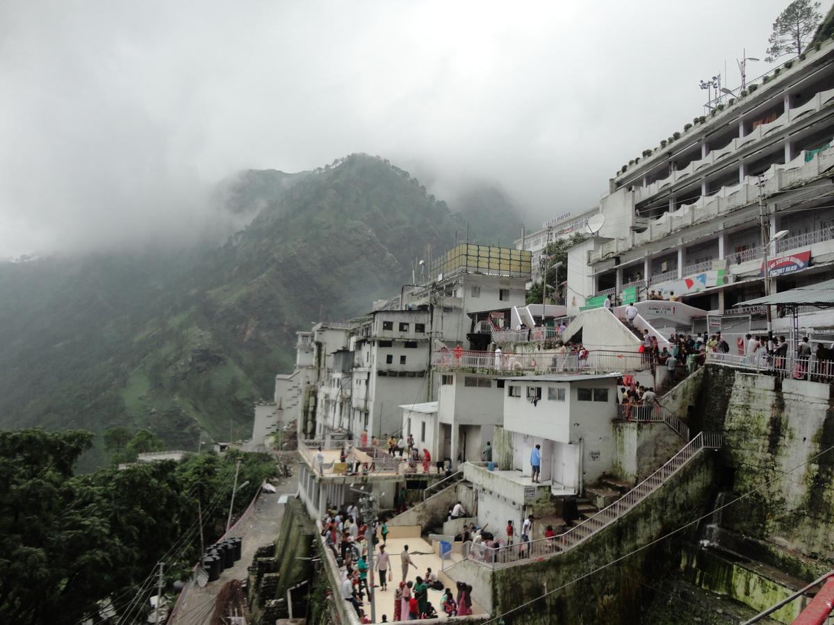 Vaishno Devi Premium Yatra from Jammu — 4 Days