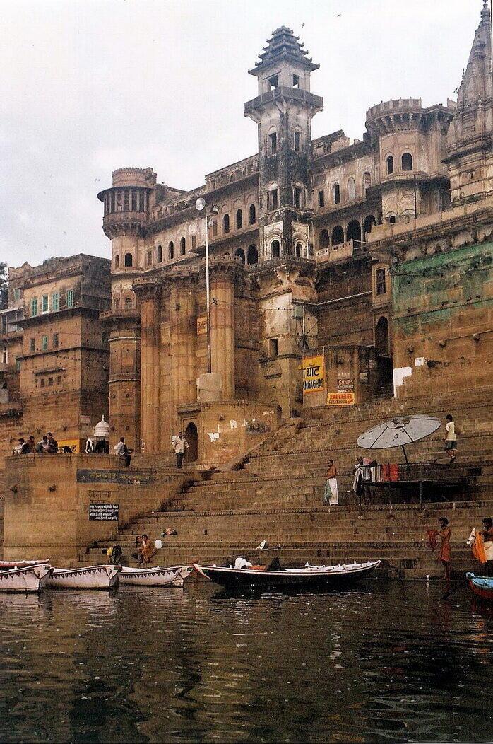 Varanasi Ghat Walk — Assi to Rajghat