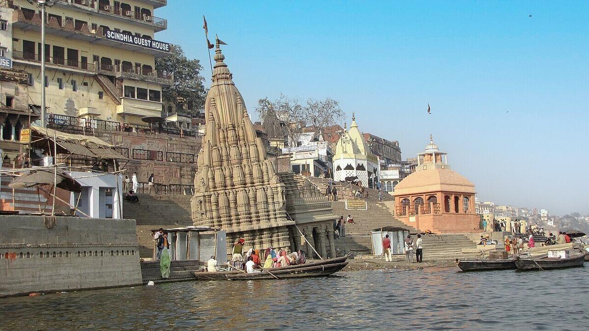 Madhyameshwar Mahadev Temple — historic view