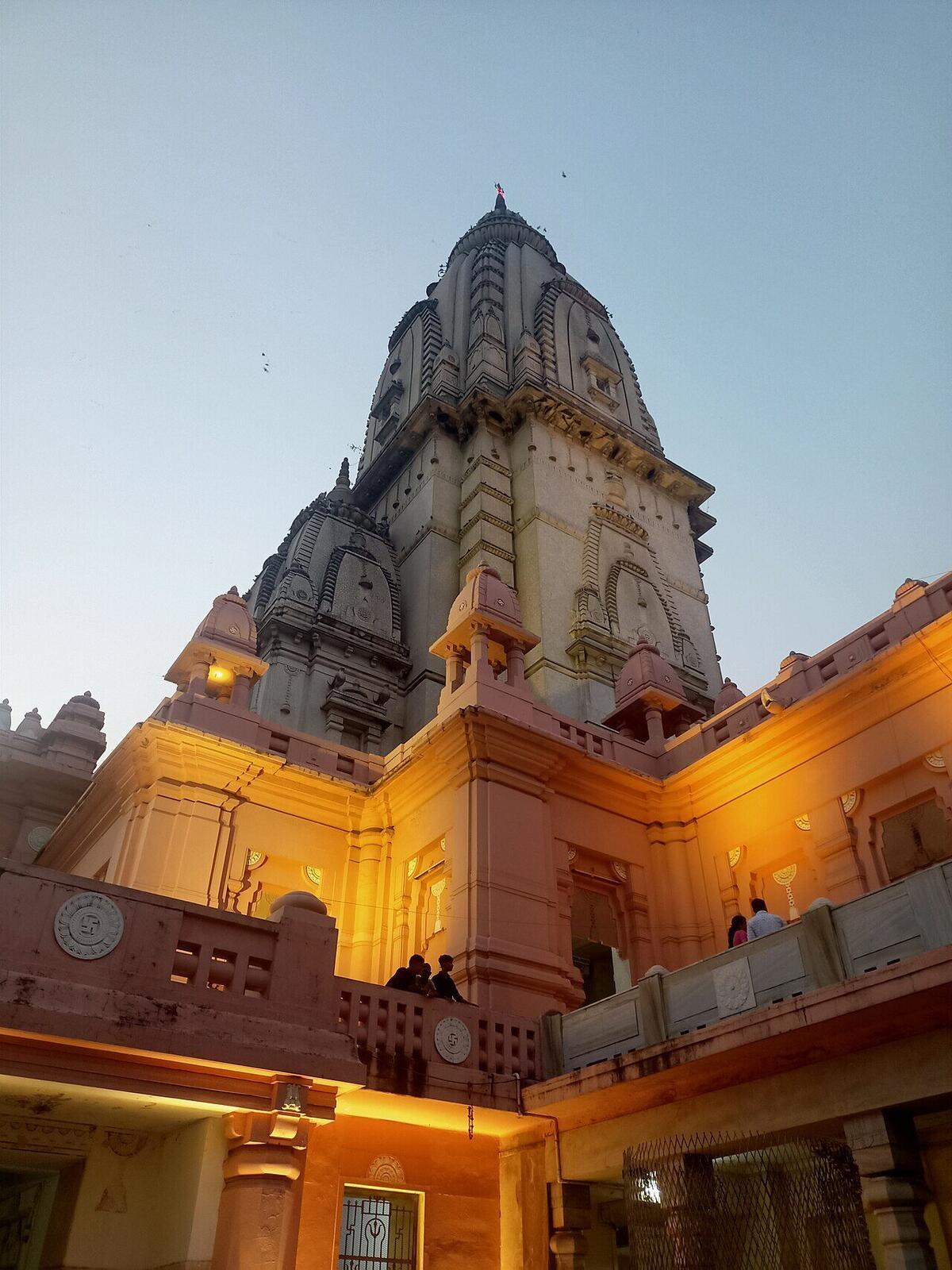 The New Vishwanath Temple at BHU: Malaviya's Marble Vision, Open to All